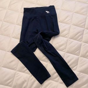 Girls navy Abercrombie leggings